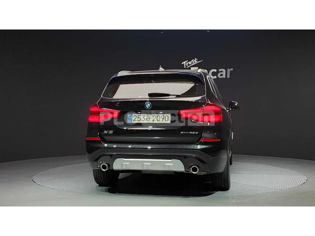 BMW X3 ПОДГРЕВИ * ПАНО * HEAD-UP * KEYLESS - автомобили, коли, обяви за нови и употребявани 3