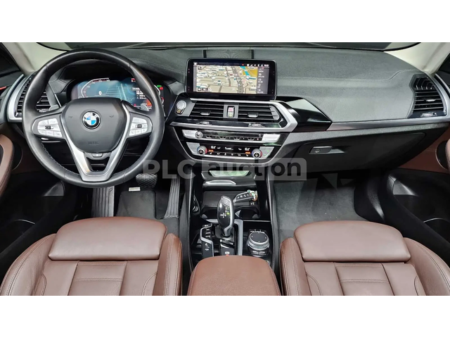BMW X3 ПОДГРЕВИ * ПАНО * HEAD-UP * KEYLESS - автомобили, коли, обяви за нови и употребявани 6