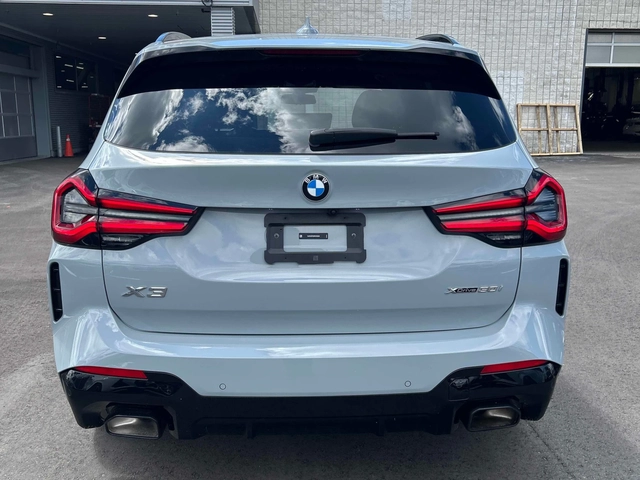 BMW X3 30i * M SPORT * CARPLAY * PANORAMA * CARFAX * - автомобили, коли, обяви за нови и употребявани 3
