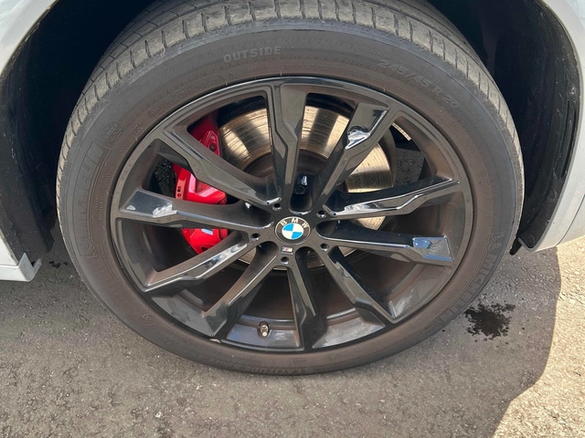 BMW X3 30i * M SPORT * CARPLAY * PANORAMA * CARFAX * - автомобили, коли, обяви за нови и употребявани 7