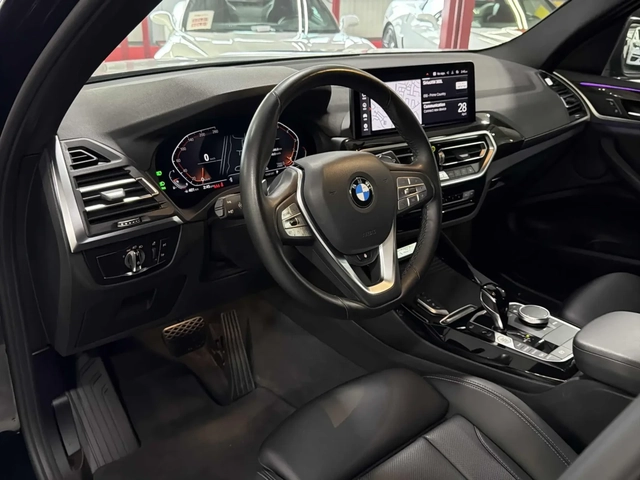 BMW X3 xDrive30i * Keyless * CARFAX * АВТО КРЕДИТ * - автомобили, коли, обяви за нови и употребявани 8
