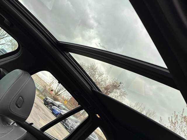 BMW X3 30i xDrive/M-Pack/Pano/Camera - автомобили, коли, обяви за нови и употребявани 11
