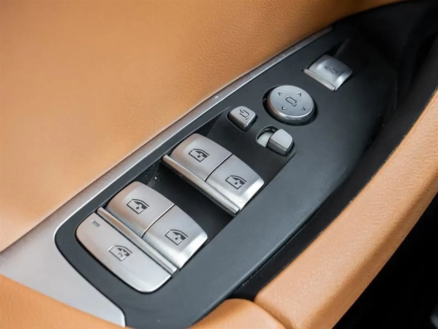 BMW X3 30i * M pack - автомобили, коли, обяви за нови и употребявани 10
