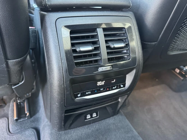 BMW X3 M* SPORT* HYBRID* ХЕДЪП* 360КАМЕРА* LANE* ASSIST* - автомобили, коли, обяви за нови и употребявани 15