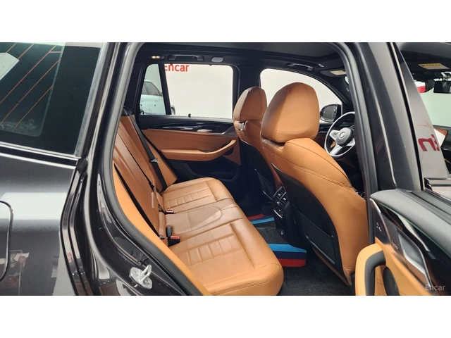 BMW X3 MPACK* ПОДГРЕВ* КАМЕРА* ДИСТРОНИК* HEADUP - автомобили, коли, обяви за нови и употребявани 10