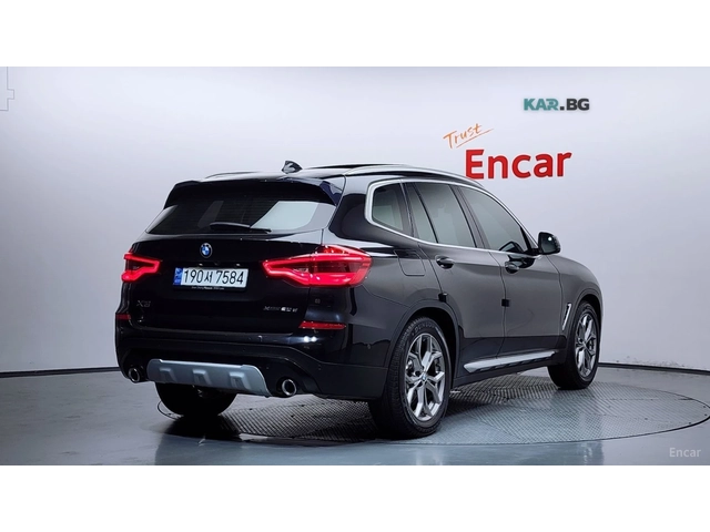 BMW X3 xDrive 20d* КОЖА* НАВИ* ПАНО - автомобили, коли, обяви за нови и употребявани 1