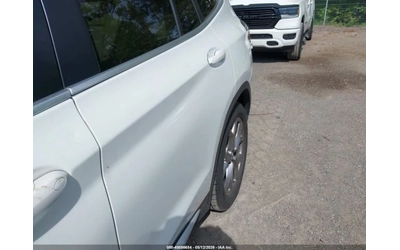 BMW X3 XDRIVE30I - автомобили, коли, обяви за нови и употребявани 15
