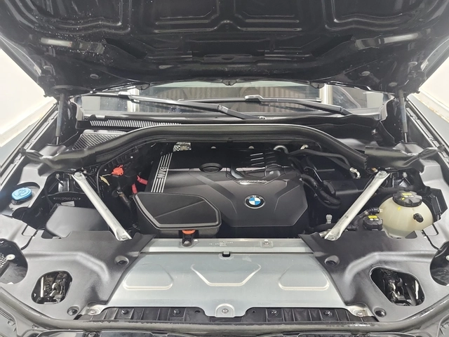 BMW X3 xDrive30i / M Sport / Panorama / - автомобили, коли, обяви за нови и употребявани 14
