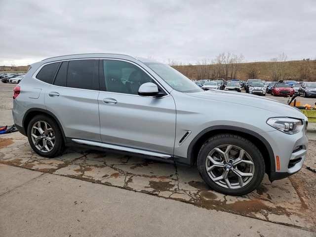 BMW X3 Xdrive30I - автомобили, коли, обяви за нови и употребявани 5