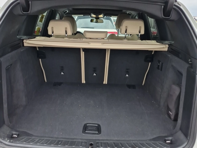 BMW X3 xDrive30i - автомобили, коли, обяви за нови и употребявани 9