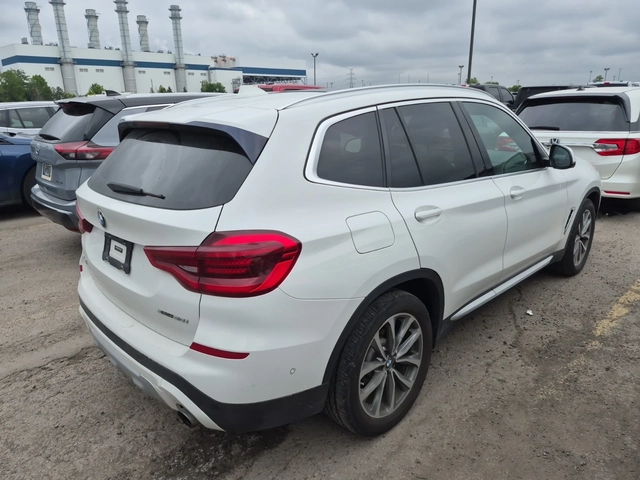 BMW X3 xDrive30i - автомобили, коли, обяви за нови и употребявани 1