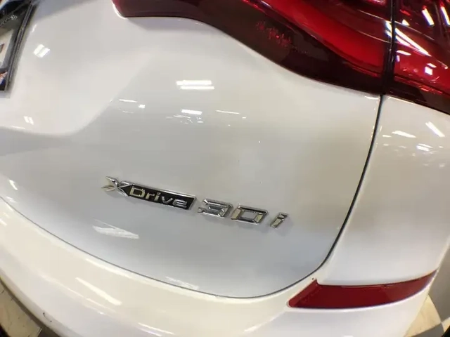 BMW X3 xDrive30i M Sport - автомобили, коли, обяви за нови и употребявани 9