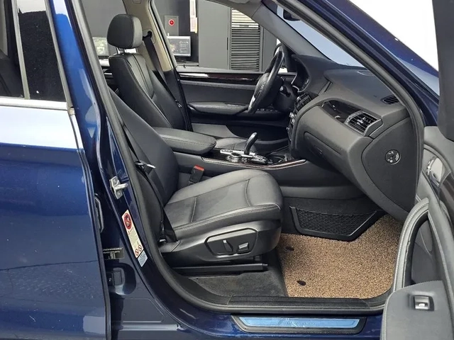 BMW X3 2.0d - автомобили, коли, обяви за нови и употребявани 9
