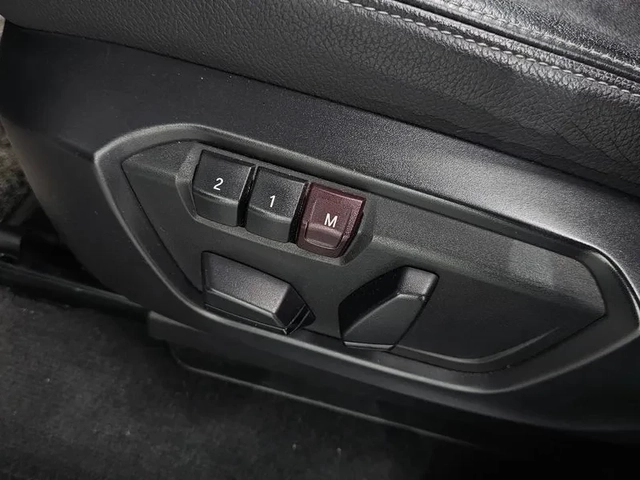 BMW X3 2.0d - автомобили, коли, обяви за нови и употребявани 15