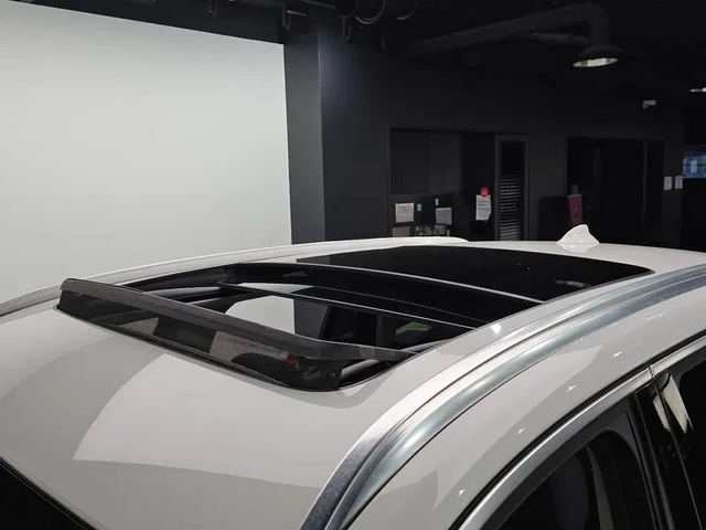 BMW X3 2.0d - автомобили, коли, обяви за нови и употребявани 16