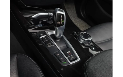 BMW X3 2.0d - автомобили, коли, обяви за нови и употребявани 8
