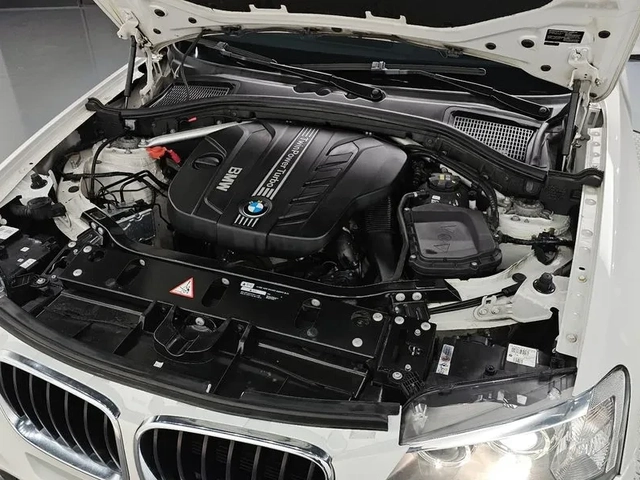 BMW X3 2.0d - автомобили, коли, обяви за нови и употребявани 5