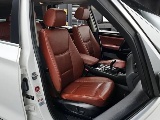 BMW X3 2.0d - автомобили, коли, обяви за нови и употребявани 9