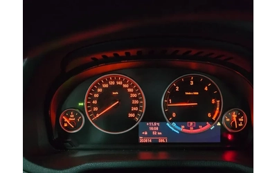 BMW X3 2.0d - автомобили, коли, обяви за нови и употребявани 8