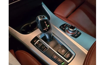 BMW X3 2.0d - автомобили, коли, обяви за нови и употребявани 9