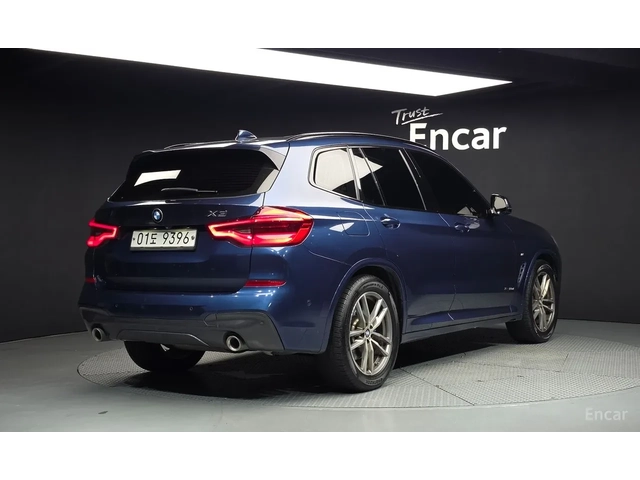 BMW X3 M Sport* HUD* PANO - автомобили, коли, обяви за нови и употребявани 1