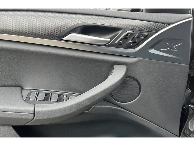 BMW X3 X3 20d xDrive M Pack - автомобили, коли, обяви за нови и употребявани 7