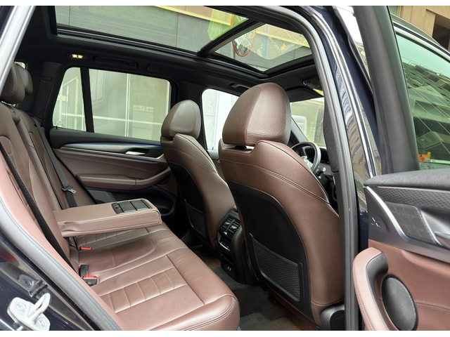 BMW X3 X3 xDrive 30d M-Sport - автомобили, коли, обяви за нови и употребявани 8