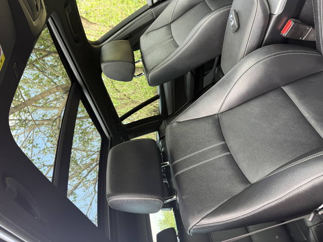 BMW X3 xDRIVE 2.0D - автомобили, коли, обяви за нови и употребявани 8