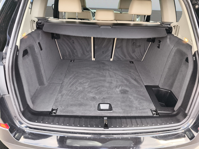 BMW X3 xDrive20i A 135KW F25 - автомобили, коли, обяви за нови и употребявани 12