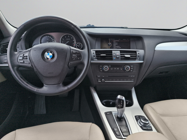 BMW X3 xDrive20i A 135KW F25 - автомобили, коли, обяви за нови и употребявани 8
