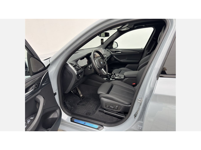 BMW X3 xDrive30i - автомобили, коли, обяви за нови и употребявани 7