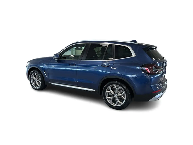 BMW X3 xDrive30i | Essential PKG | Winter Tire PKG Panora All Wheel Drive - автомобили, коли, обяви за нови и употребявани 8