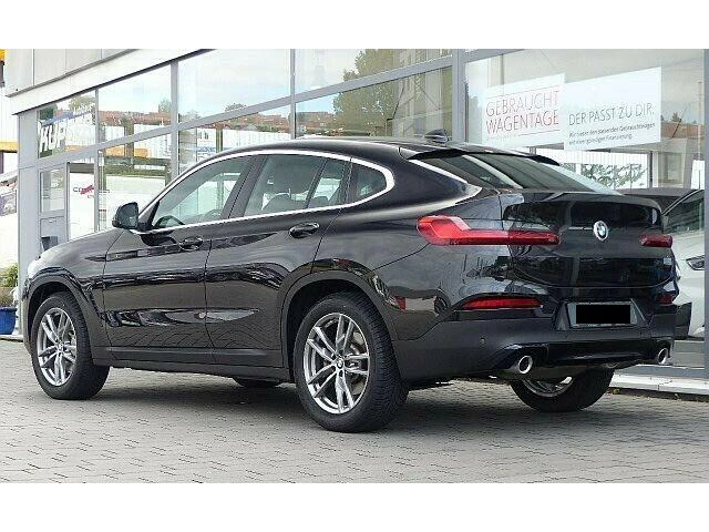 BMW X4 xDrive25d Sport - автомобили, коли, обяви за нови и употребявани 1