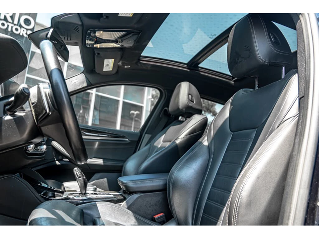 BMW X4 M40 - автомобили, коли, обяви за нови и употребявани 8