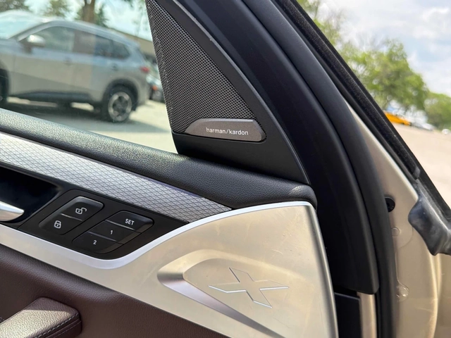 BMW X4 ДИСТРОНИК * ПОДГРЕВ * ПАНОРАМА * HARMAN KARDON - автомобили, коли, обяви за нови и употребявани 9
