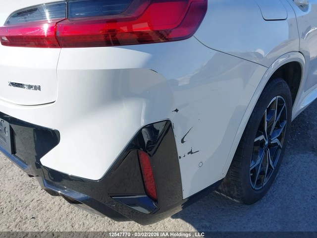 BMW X4 - автомобили, коли, обяви за нови и употребявани 10