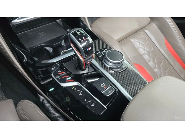BMW X4 M* КОЖА* ОБДУХВ* НАВИ* ПАНО* HUD* 360 - автомобили, коли, обяви за нови и употребявани 6