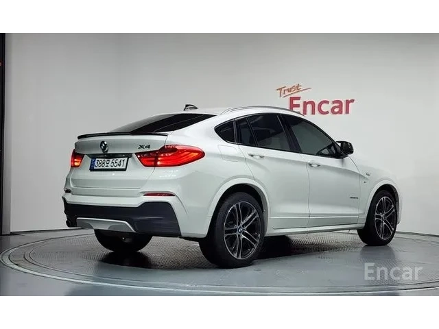 BMW X4 xDrive20d M Sport - автомобили, коли, обяви за нови и употребявани 2