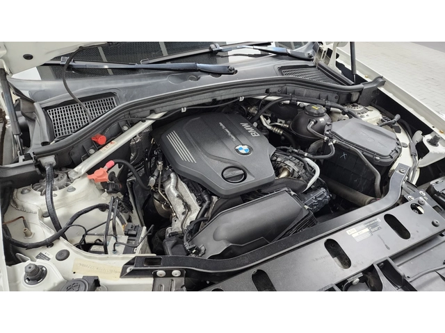 BMW X4 xDrive20d M Sport - автомобили, коли, обяви за нови и употребявани 7
