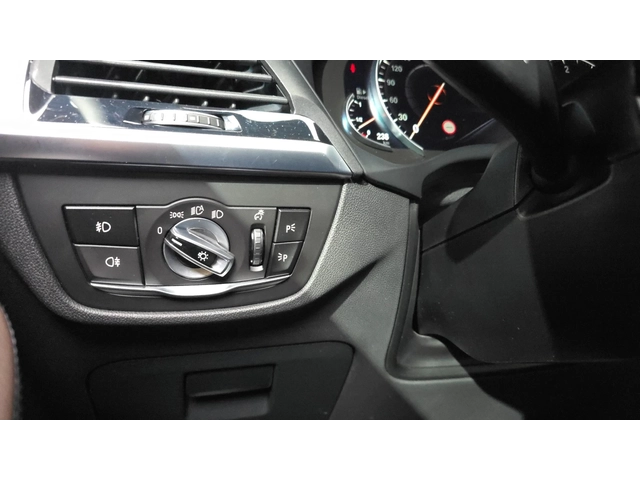BMW X4 xDrive M40d | HUD | 360  Камера | DISTRONIC - автомобили, коли, обяви за нови и употребявани 13