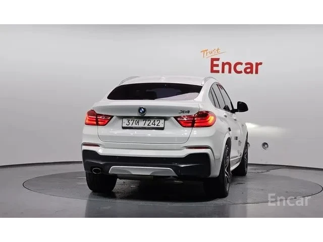 BMW X4 xDrive20d M Sport - автомобили, коли, обяви за нови и употребявани 3