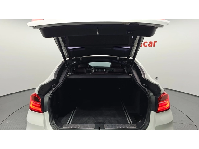 BMW X4 xDrive20d M Sport - автомобили, коли, обяви за нови и употребявани 5