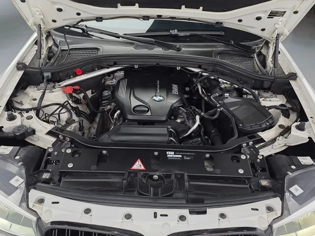BMW X4 xDrive 20D - автомобили, коли, обяви за нови и употребявани 5