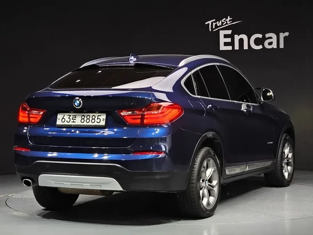 BMW X4 xDrive 20D - автомобили, коли, обяви за нови и употребявани 1