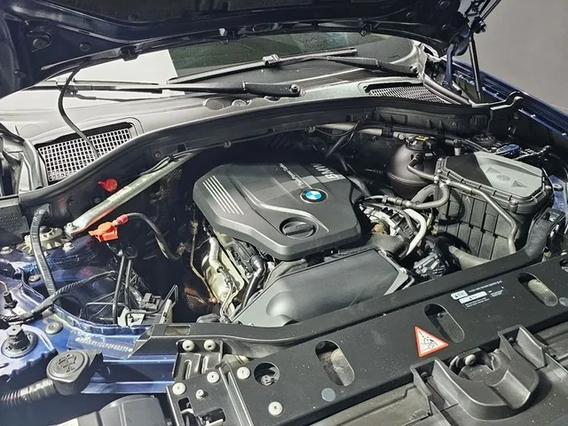 BMW X4 xDrive 20D - автомобили, коли, обяви за нови и употребявани 5