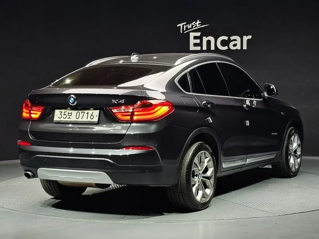 BMW X4 2.0d - автомобили, коли, обяви за нови и употребявани 1