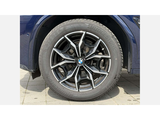 BMW X4 xDrive20d - автомобили, коли, обяви за нови и употребявани 4