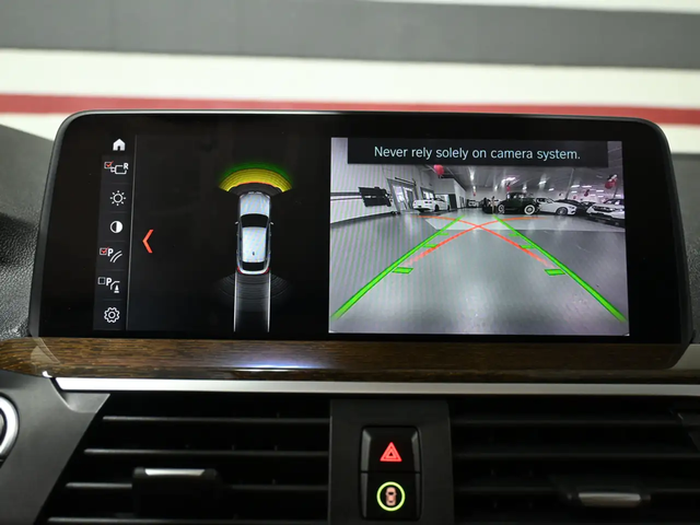 BMW X4 xDrive30i  Panoramic Roof Navigation Carplay All Wheel Drive - автомобили, коли, обяви за нови и употребявани 18