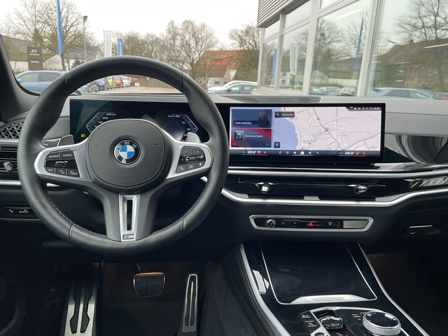 BMW X5 M60 - автомобили, коли, обяви за нови и употребявани 2