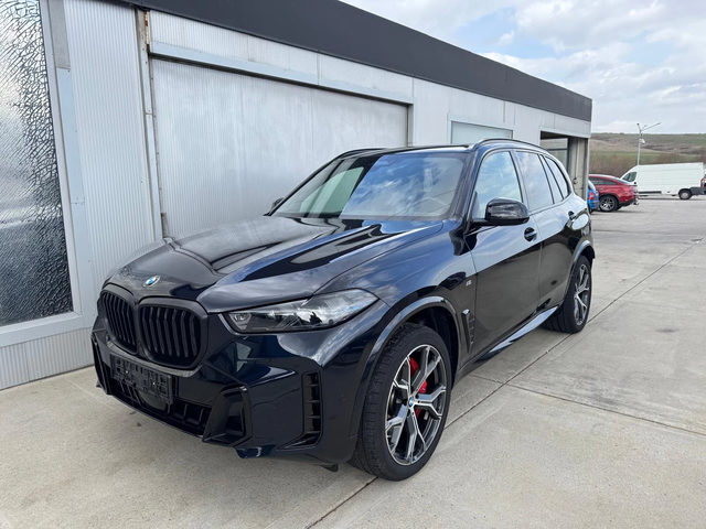 BMW X5 40i M pro - автомобили, коли, обяви за нови и употребявани 0